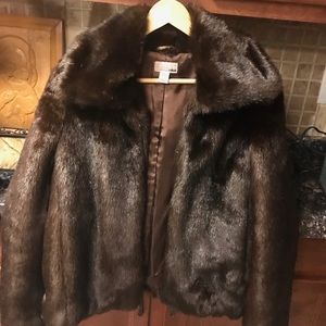 H&M Cropped Fur Coat - Size 4